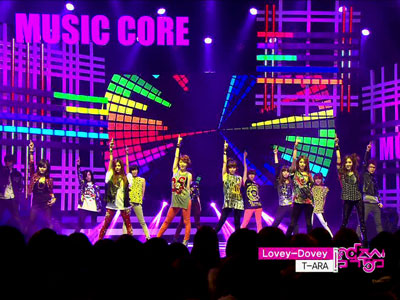 T-ARA "Lovey-Dovey"