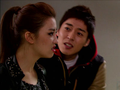 하선, "까마귀같은 게…" 시비에 "분노의 하이킥" 클립 이미지