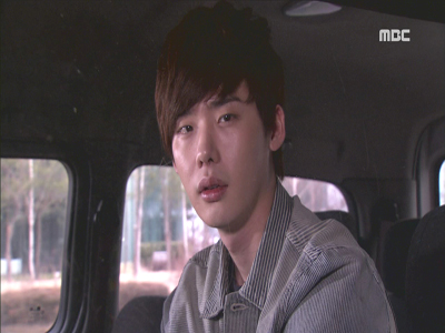 종석, 가족위해 양심팔고 "정의란 무엇인가" 한숨 "폭소" 클립 이미지