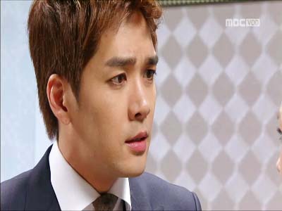 하준(박윤재), 외면하는 빛나(이진)에게 붙잡고 애원 "이러지 말자 오빛나.."  클립 이미지