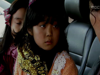 은비(유은미), 교통사고로 기억상실 증세 보여 "내 이름이 뭐야?"  클립 이미지