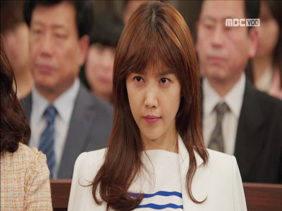 약혼녀 정선(채정안), 석주(김명민)와의 인연 회상 '법정에서 만난 인연 & 계획적 접근' 클립 이미지