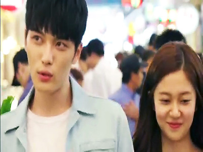 영달(김재중)-정희(백진희), 달달 첫 데이트♥ "난~ 거친남자가 좋거든요!" 클립 이미지