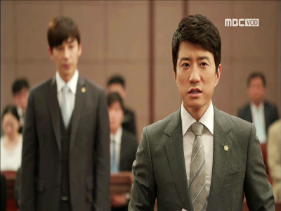 석주(김명민), 전문가 분석 통해 환율 상품 피해 사건 승리' 감동'