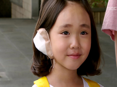 민정(연민정), 비단(김지영) 보고 예사롭지 않은 느낌 감지 클립 이미지