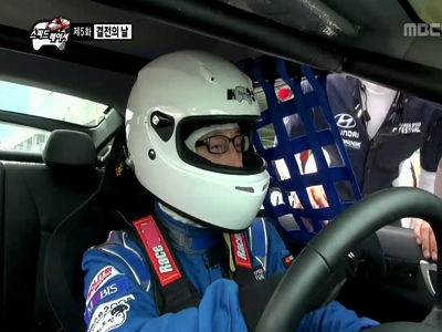 스피드 레이서 다섯 번째, 유재석, 예선전 도중 엔진 이상 '긴장' 클립 이미지
