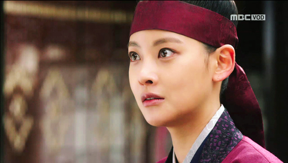 "다신 오지마시오!"…신율(오연서), 기억 못하는 왕소(장혁) 탓에 울컥..'눈물' 클립 이미지