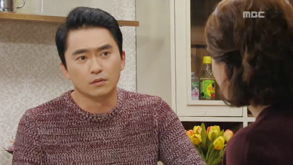 "명퇴 신청하면 3년치 월급을 준대요"…영재(김석훈), 강재(이태성) 구하기 위해 고민 클립 이미지