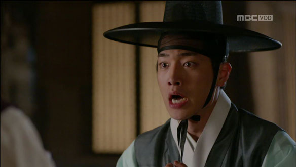 "무슨 짓이오! 낭자" … 주원(서강준), 정명공주(이연희) 과감한 터치 '당황'  클립 이미지