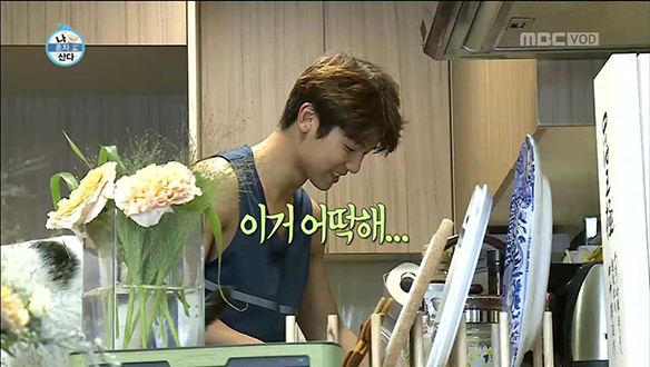 '셀프 생일상' 강민혁 - 줄어들지 않는 화수분 미역 '당황'  클립 이미지