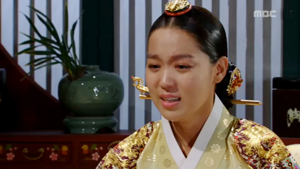 "이럴 수는 없습니다"…강빈(김희정), 소현세자(백성현) 향한 인조(김재원) 오해에 절망의 눈물 클립 이미지