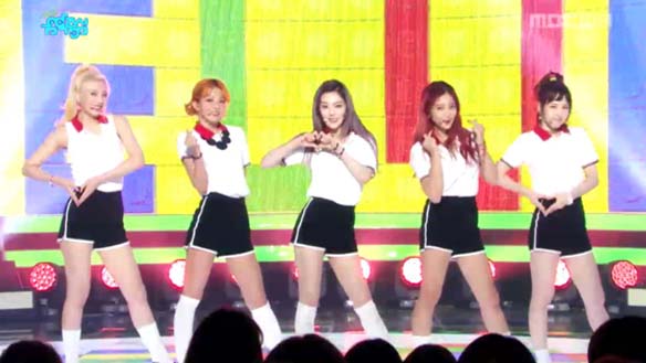 레드벨벳 - 러시안 룰렛 (Red Velvet - Russian Roulette) 클립 이미지