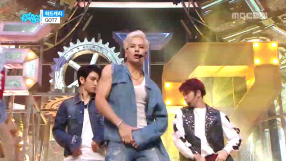 갓세븐 - 렛 미 + 하드캐리 (GOT7 - Let Me + Hard Carry) 클립 이미지