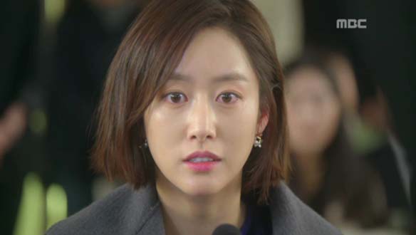 "이물질에 햄버거라고 쓰여 있었다"…혜주(전혜빈), 언니(최지우)에 불리한 '위증' 증언 클립 이미지