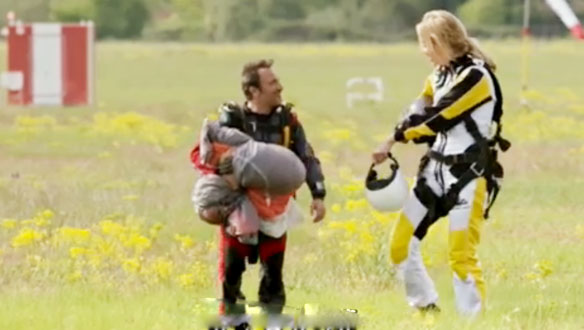 키 빼고 모든걸 다 가진 남자와  롱다리 미녀에 만남 영화 '업 포 러브'  [1164회] 클립 이미지