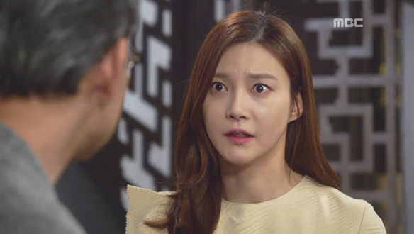 "그 아이 치료 멈추지 않으면 내 꿈 무너져"…일주(차예련), 미래(갈소원) 치료 문제로 석현(정진영)과 '갈등'  클립 이미지