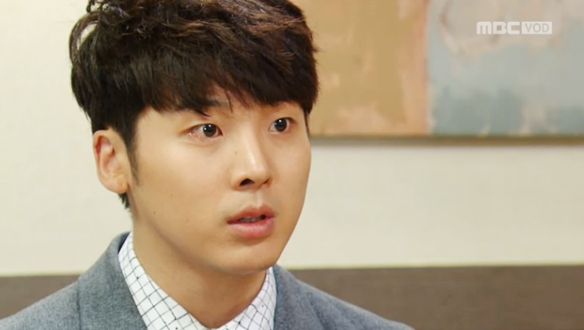 "사람 치고 도망가는 거 형수 같아", 진우(김민철), 재경(유호린)  뺑소니 영상 봤다! 클립 이미지