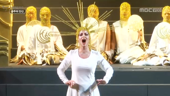 <strong>문화&이슈</strong> 클립 이미지