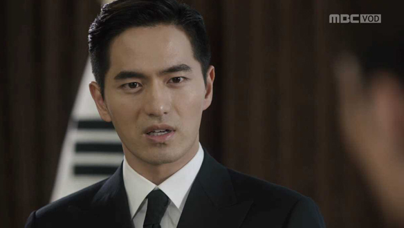 주주총회에서 태국 입찰사건에 대해 문제제기한 지원(이진욱) 클립 이미지