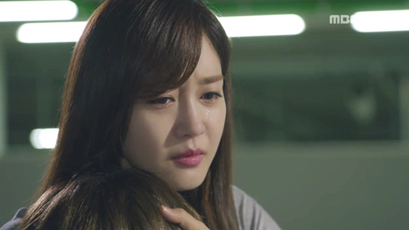 "왜 이렇게 가슴이 아프지?"…기탄(강지환), 건우(박기웅)와 함께 있는 수연(성유리)에 혼란스러운 감정 클립 이미지