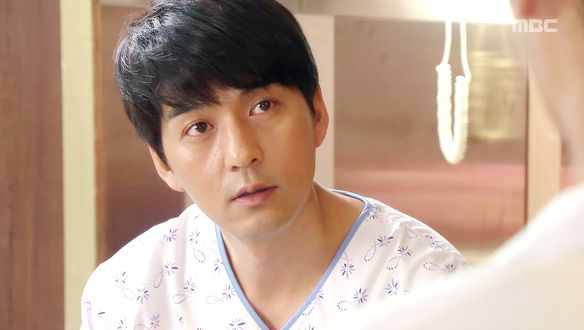 "이대로는 절대 못 죽겠어. 꼭 살려"…기억 찾은 현기(이필모), 수술 앞두고 지건(이상우)에 부탁 클립 이미지