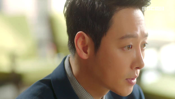 "도움받고 자존심까지 챙기려고?"…호원(고아성) 인격 짓밟는 서현(김동욱) '냉랭' 클립 이미지