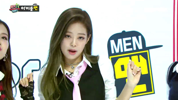 REAL 스웩 넘치는 블랙핑크! 독특한 개인기 '박스어' 뽐내며 매력 발산! 클립 이미지