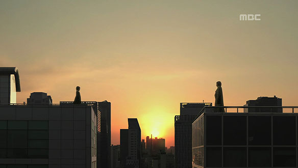 "그 애는 도대체 누군데?"…우경(김선아)의 곁을 맴도는 아이는 누구? 클립 이미지