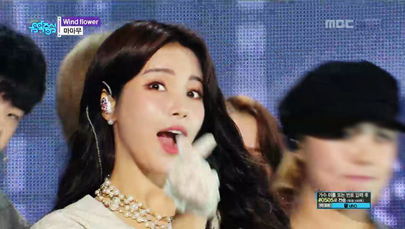 마마무 - Wind Flower (MAMAMOO - Wind Flower) 클립 이미지