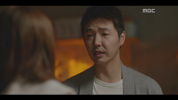 '미안해 여보, 미안해요..'…도영(윤상현)에 멀어지려 거짓말을 하는 현주(한혜진) 클립 이미지