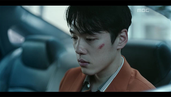 "어떻게 된 겁니까?"…천수호(김정현), 살인사건에 연류? 클립 이미지