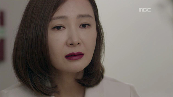 "확실하네요, 임신중독증입니다"…영희(채시라)의 자책 클립 이미지