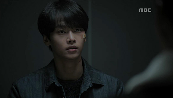 의심받는 은호