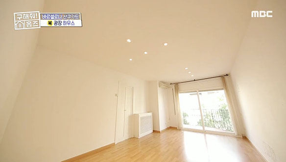 <바르셀로나 광장 집> 아담하지만 실속있는 공간에 예산까지 절약! 클립 이미지