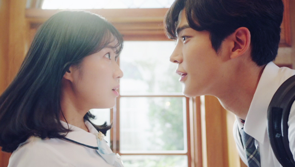 "안녕?" 하루(로운)의 인사에 눈치없이 울리는 단오(김혜윤)의 심박기 클립 이미지