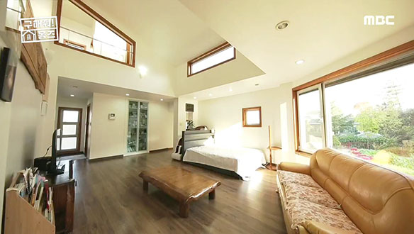 <포천 설운동 다 함께 창창창> 높은 층고↑ 창이 많아 채광 확실! 클립 이미지