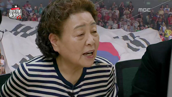 '조용히 하세요!' 해머니의 옳지~! 신개념 해설 클립 이미지