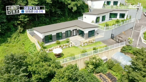 <광주시 (은)퇴촌 단층주택> 포베이(4Bay)! 집의 모든 방의 탁 트인 뷰! 클립 이미지