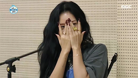 자신을 내려놓은 로이방의 프리 댄스~♪ '안 볼란다!!!' 클립 이미지