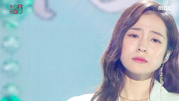 홍자 - 어떻게 살아 (HONGJA - How Do I Live) 클립 이미지