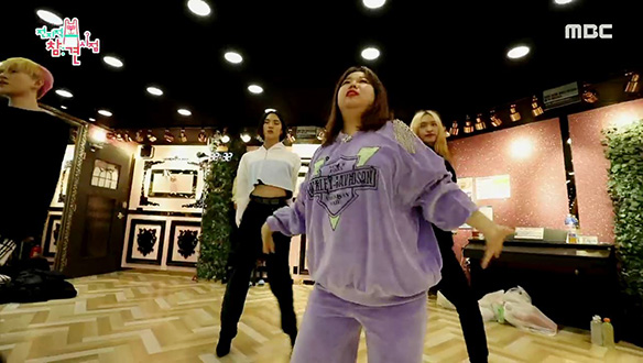 홍현희의 무한도전! 보깅 댄서와 함께 춤을♬(feat.카다시바)