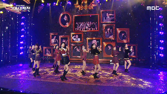 아이즈원(IZ*ONE) - INTRO + Panorama 클립 이미지