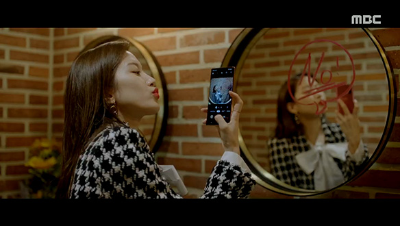 "또 올렸어!"…수많은 질타에도 끄떡없는 발랄 하진(문가영) 