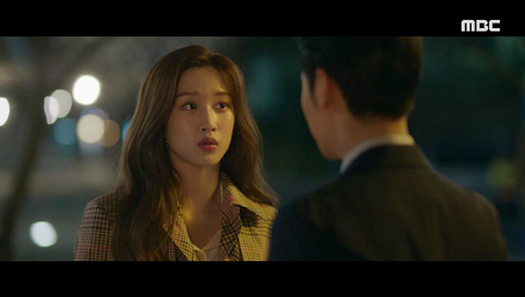 "이러면 또 불안한데..."…정훈(김동욱)과의 지난 일이 떠오른 하진(문가영) 클립 이미지