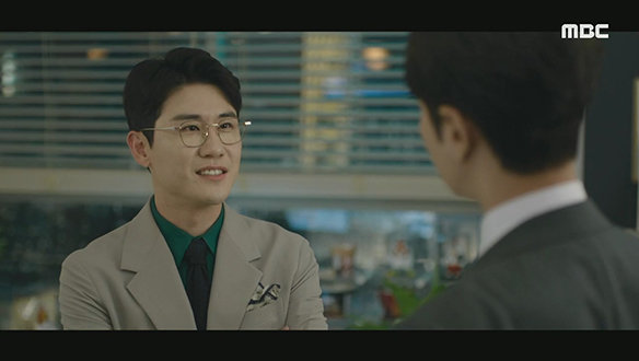 "부장으로 진급이라도 할지"…열찬(박해진)의 자리 노리는 차영석(영탁) 클립 이미지