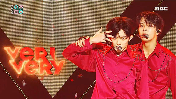 베리베리 - Thunder (VERIVERY - Thunder) 클립 이미지