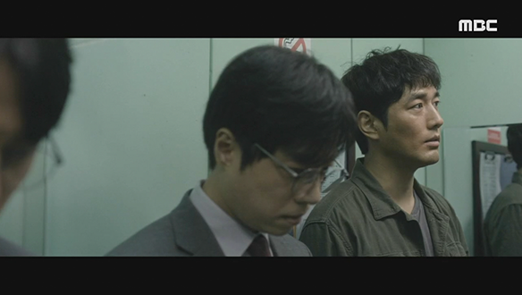 "멍이 들었네요?"…입주민 한 명 한 명 살펴보는 호철(조한선) 클립 이미지