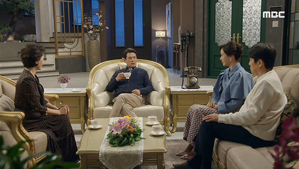 “그만 분가 하도록 해라“…종우(변우민)와 민경(최수린)에게 분가를 권유하는 종권(남경읍)