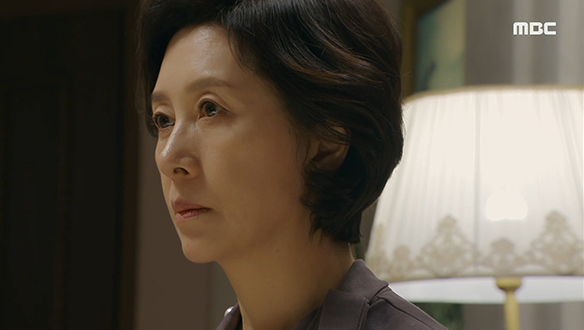 "한 집안에서 같이 못 살아. 난"…민경(최수린)에 대한 증오가 커져가는 숙정(김혜옥) 클립 이미지