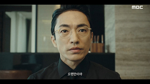 국정원 블랙 요원 장천우(정문성)의 등장 클립 이미지